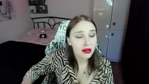 Lina online show from 21, 11, 2025