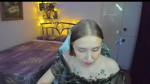 Lina online show from 12, 6, 2026
