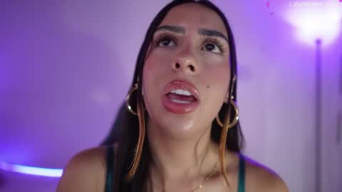 Lincy Rios  online show from 15, 5, 2026
