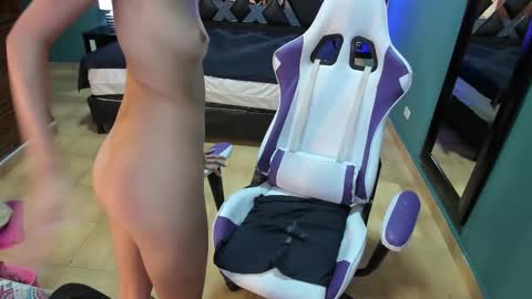  Linda  online show from 16, 2, 2025