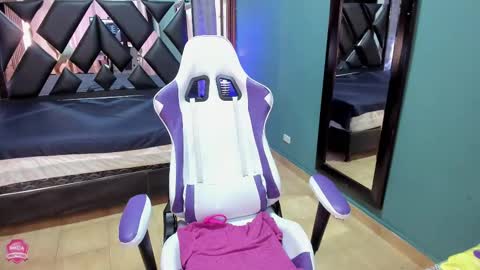  Linda  online show from 8, 3, 2025