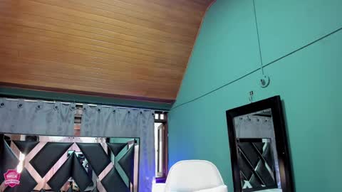  Linda  online show from 9, 3, 2025