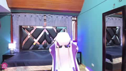  Linda  online show from 10, 3, 2025