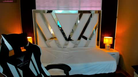  Linda  online show from 5, 10, 2025