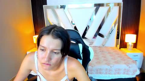  Linda  online show from 22, 10, 2025