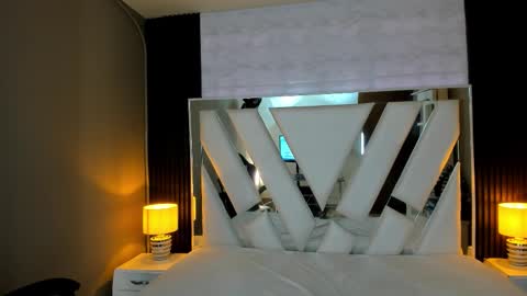  Linda  online show from 22, 12, 2025