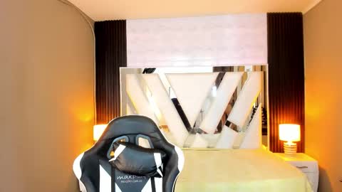  Linda  online show from 9, 1, 2026