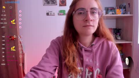 Giggles  online show from 19, 2, 2025