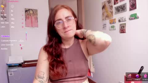 Giggles  online show from 14, 4, 2026