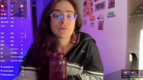 Giggles  online show from 29, 5, 2026