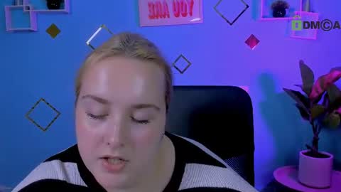 linda_lynx online show from 19, 7, 2026