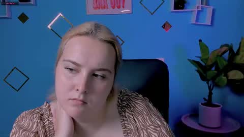 linda_lynx online show from 20, 7, 2026