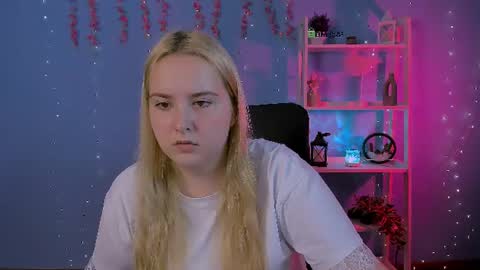 linda_lynx online show from 27, 7, 2026