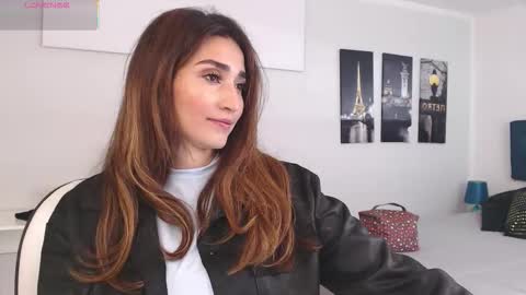 Maria Paula online show from 12, 3, 2026