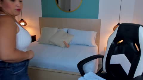 L I N D A online show from 9, 1, 2025