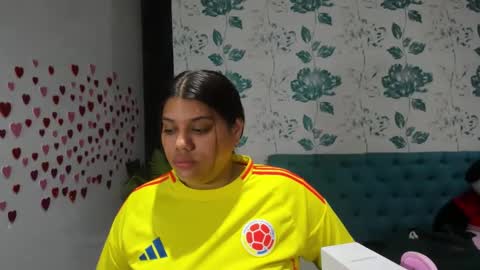    online show from 25, 1, 2025