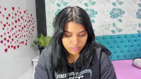    online show from 1, 2, 2025