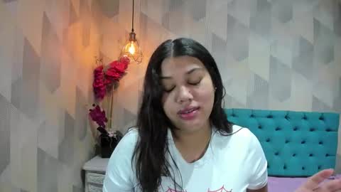 Snapshot of lindabreexlove chatting on 26, 5, 2026 online show from 26, 5, 2026