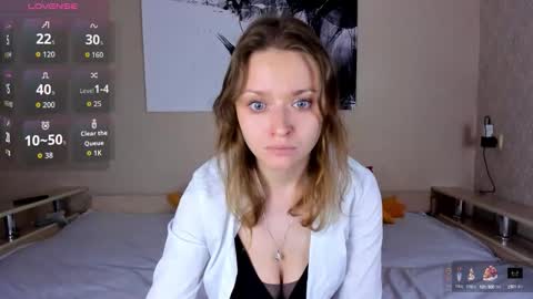 Snapshot of lindaeva chatting on 17, 9, 2025 Linda online show from 17, 9, 2025