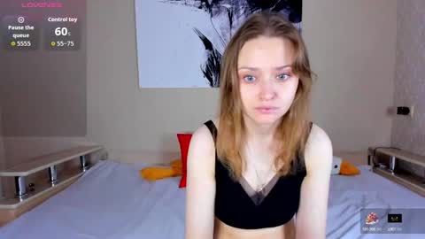 Snapshot of lindaeva chatting on 5, 10, 2025 Linda online show from 5, 10, 2025