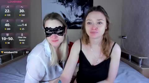 Snapshot of lindaeva chatting on 23, 11, 2025 Linda online show from 23, 11, 2025