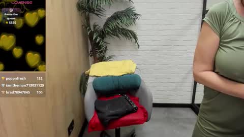 Snapshot of lindahottie chatting on 5, 2, 2026 Linda online show from 5, 2, 2026