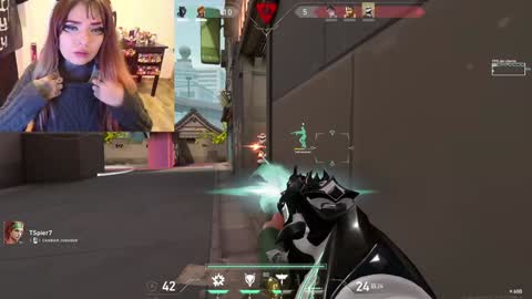 Snapshot of linddamortt chatting on 9, 2, 2025 CatalinaANIDEA online show from 9, 2, 2025