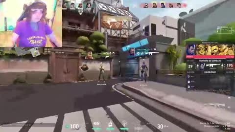 Snapshot of linddamortt chatting on 1, 3, 2025 CatalinaANIDEA online show from 1, 3, 2025