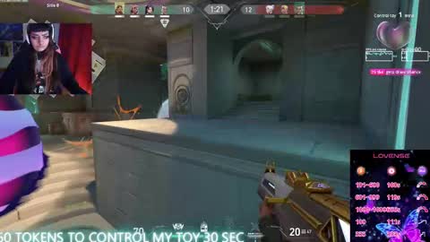 Snapshot of linddamortt chatting on 13, 9, 2025 CatalinaANIDEA online show from 13, 9, 2025