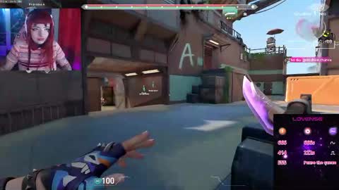 Snapshot of linddamortt chatting on 27, 11, 2025 CatalinaANIDEA online show from 27, 11, 2025