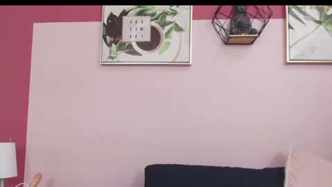 lindsay1328 online show from 4, 12, 2024