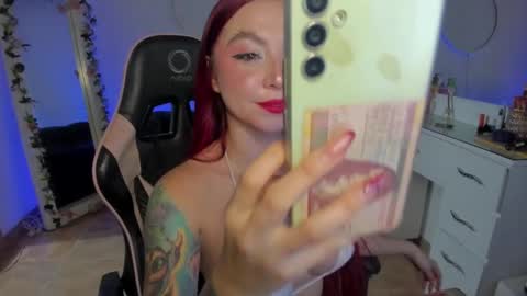 Lindsay    online show from 7, 1, 2025