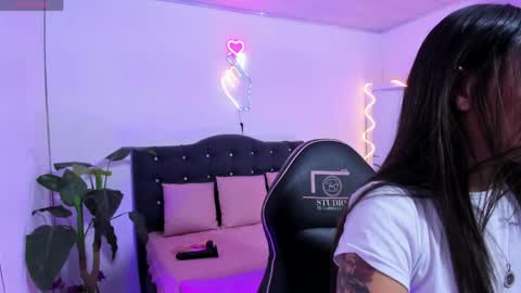 Linda  online show from 25, 4, 2026