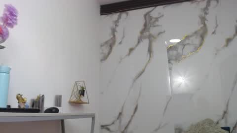  Lindsey  online show from 23, 4, 2026