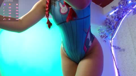 LINDSEYFERRER online show from 4, 3, 2025