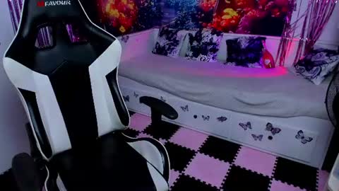 Tina online show from 26, 6, 2026