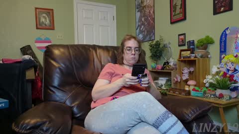 Linzy19 online show from 25, 1, 2025