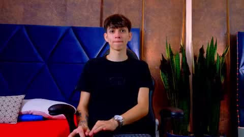 LION FOSTER online show from 21, 10, 2025