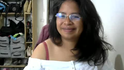Liora selenex online show from 2, 8, 2026