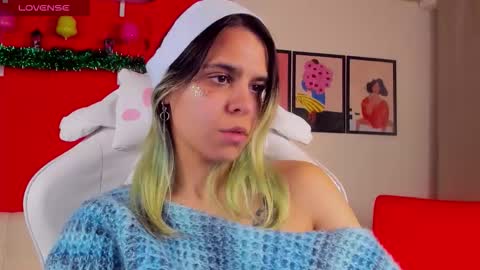 Snapshot of lirabelles chatting on 17, 12, 2025 hello Ill be waiting for you during these hours tue 10am-5pm wed 3am-5pm thu 3am-5pm fri 3am-10am sat 10am-5pm sun 3am-1GMT online show from 17, 12, 2025