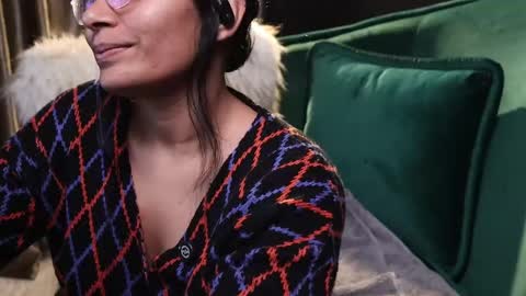 Lire online show from 10, 2, 2025