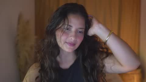 Snapshot of lirio05 chatting on 21, 10, 2025 Lily see u on december 2 online show from 21, 10, 2025