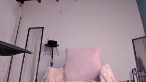 Snapshot of liry_kim chatting on 6, 6, 2026 liry online show from 6, 6, 2026