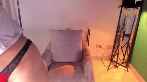 Snapshot of liry_kim chatting on 9, 6, 2026 liry online show from 9, 6, 2026