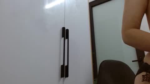 lisa_1011 online show from 27, 2, 2026