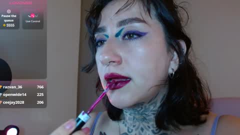 Lisa online show from 6, 2, 2025