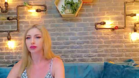 Lisa Caprice online show from 27, 7, 2026
