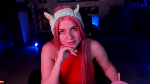 lisa_elfy online show from 14, 2, 2025