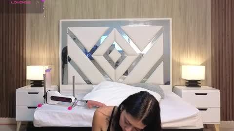 lisa_sweetas online show from 3, 2, 2026