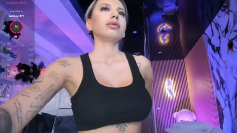 onlyfans-lisaakira instagram-lisaakira9  twitter-lisaakira4 online show from 23, 4, 2026